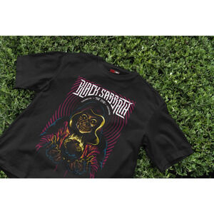 Band rock T-shirt | Skull Crystal Ball Graphic Tee | Mystical Psychic T-Shirt